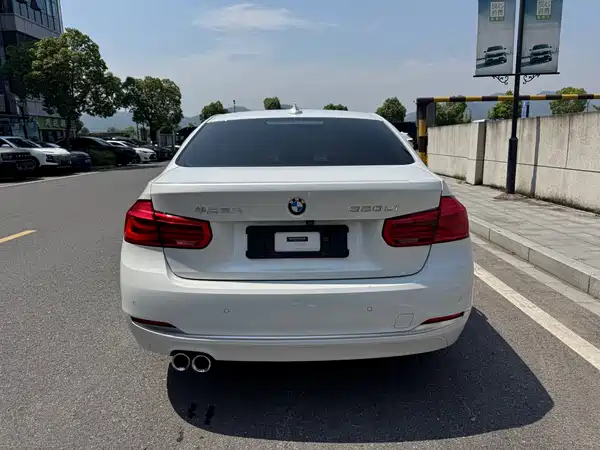BMW 3 Series 2019