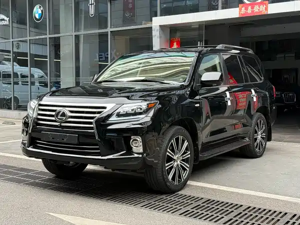 Lexus LX 2009