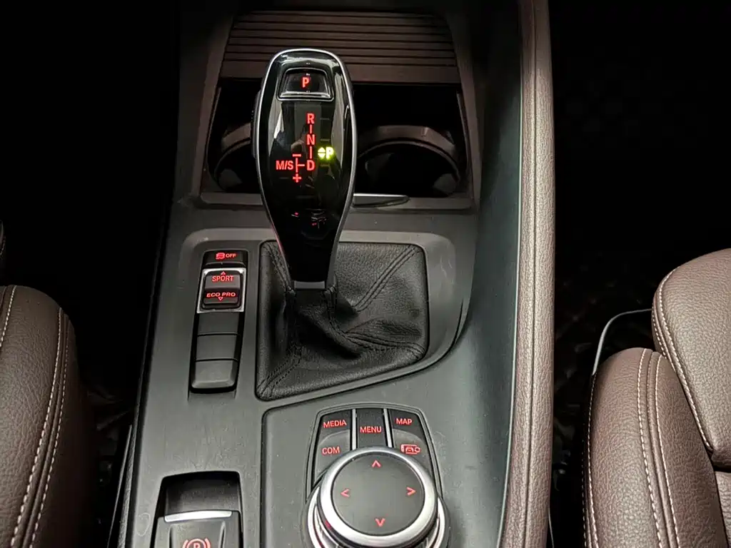 BMW X1 2022 — фото 16