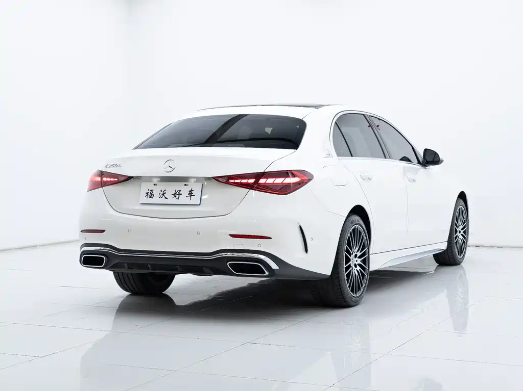 Mercedes-Benz C-Class 2023 — фото 39