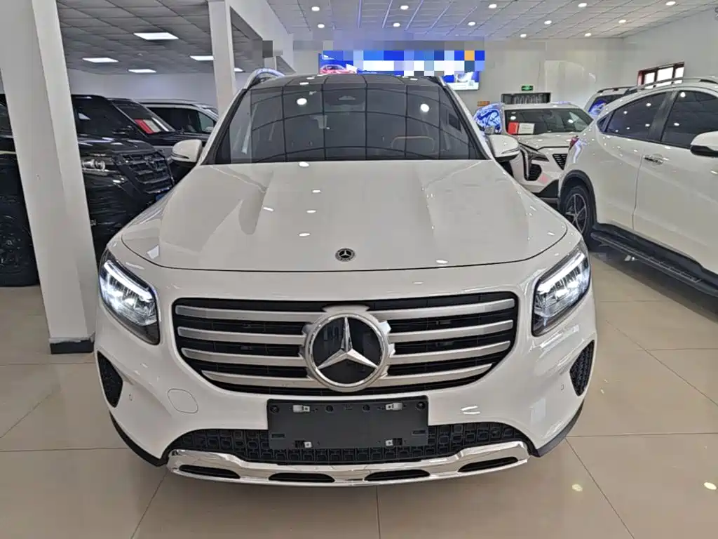 Mercedes-Benz GLB 2025 — фото 3