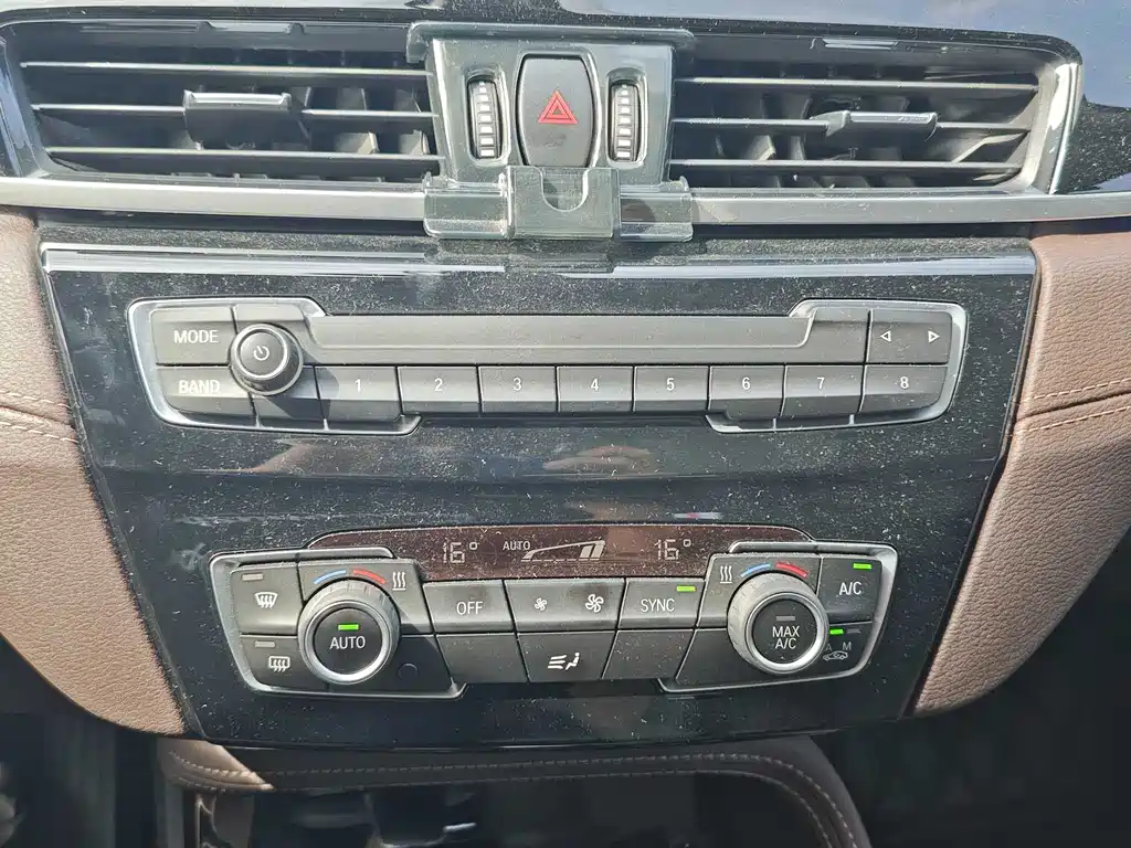 BMW X2 2021 — фото 18