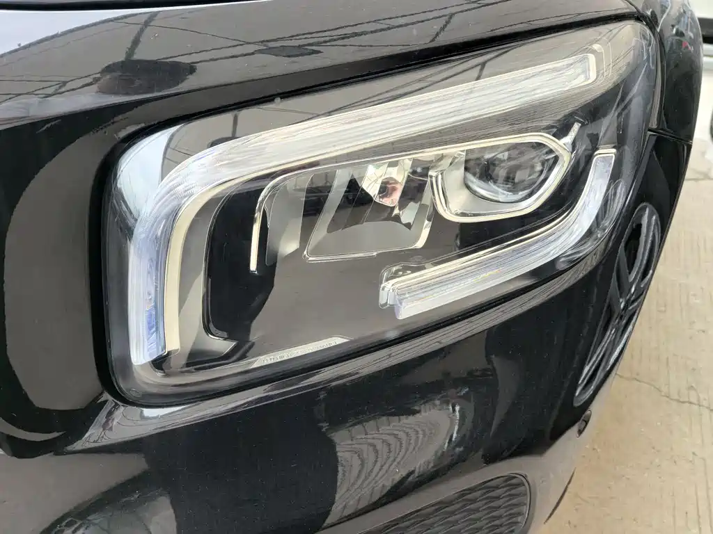 Mercedes-Benz GLB 2022 — фото 15