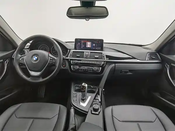 BMW 3 Series 2017
