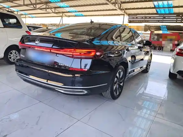 Volkswagen Passat 2022
