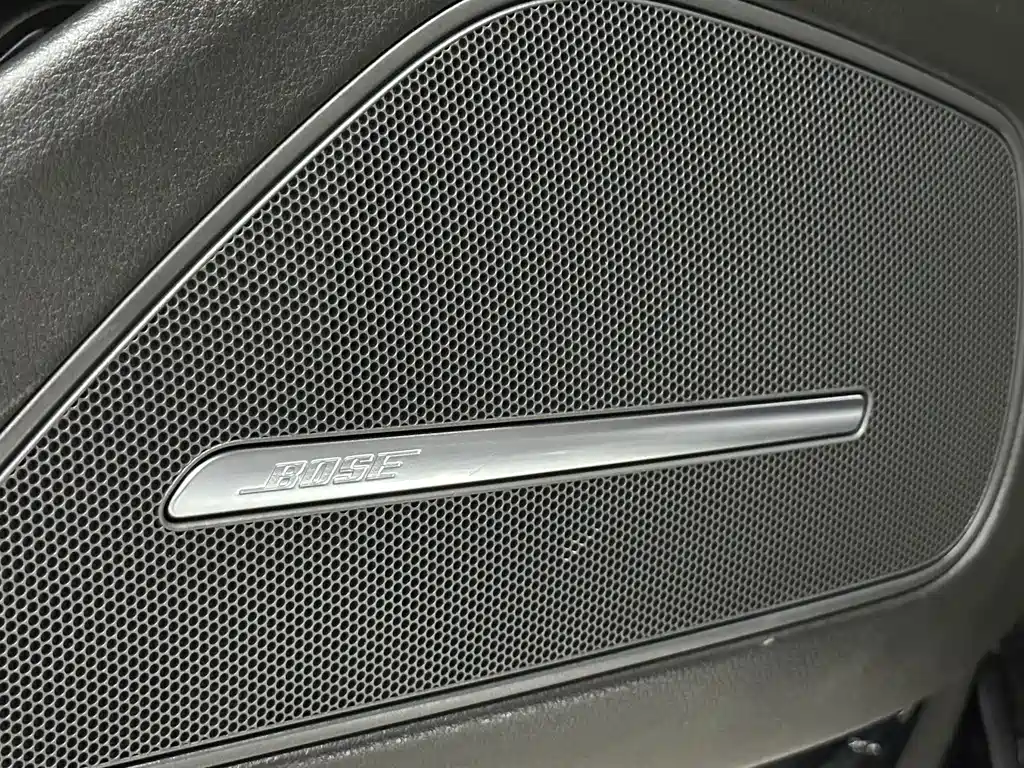 Audi A8 2014 — фото 30