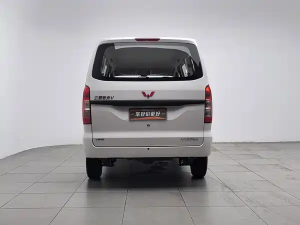 Wuling Hongguang V 2022