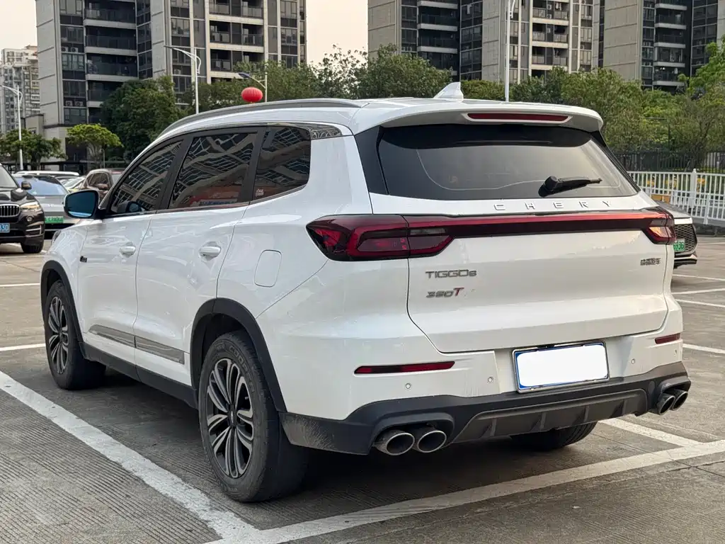 Chery Tiggo 8 2022 — фото 6
