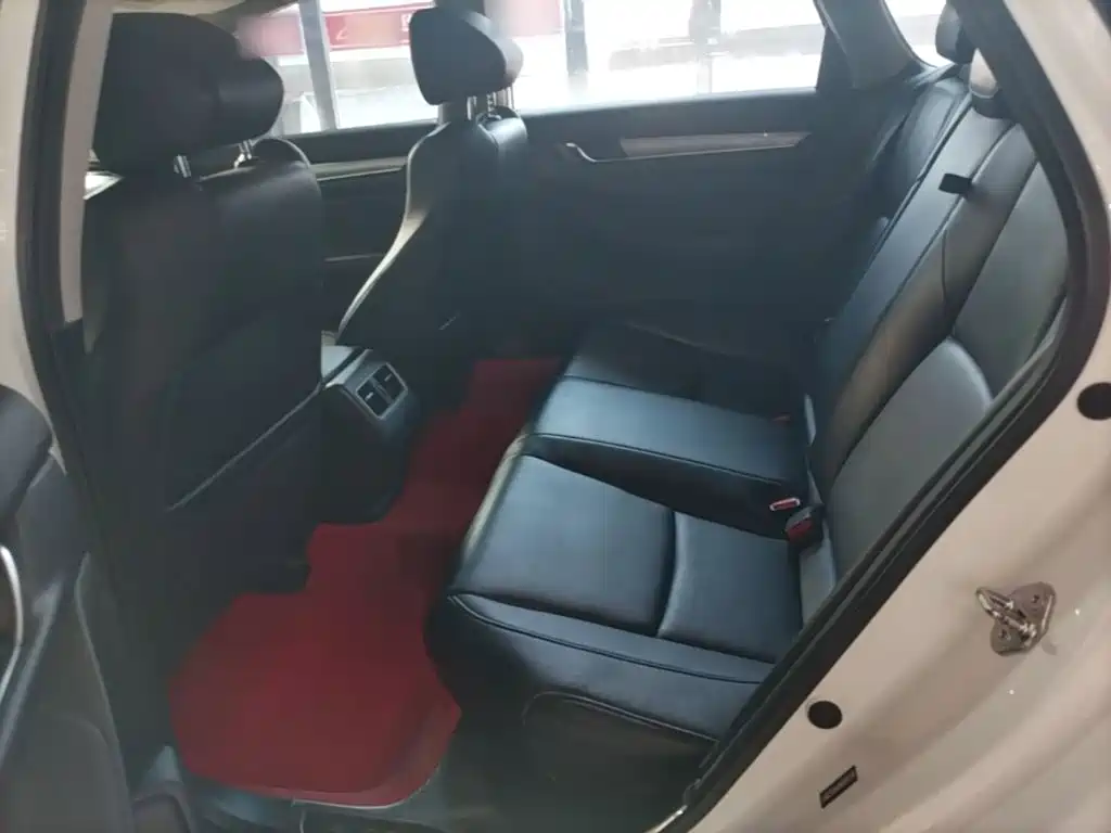 Honda Accord 2021 — фото 17