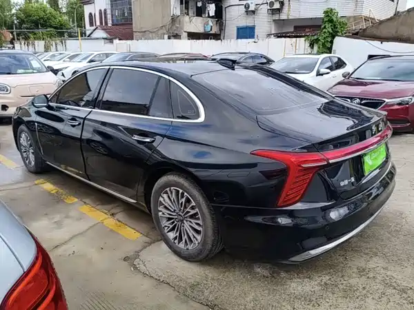 Hongqi H5 2023