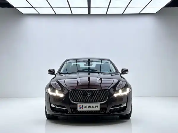 Jaguar XJ 2018