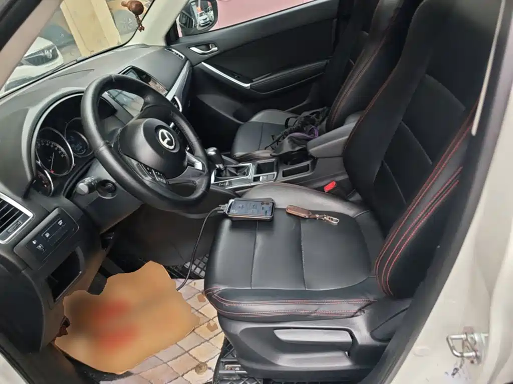 Mazda CX-5 2017 — фото 15