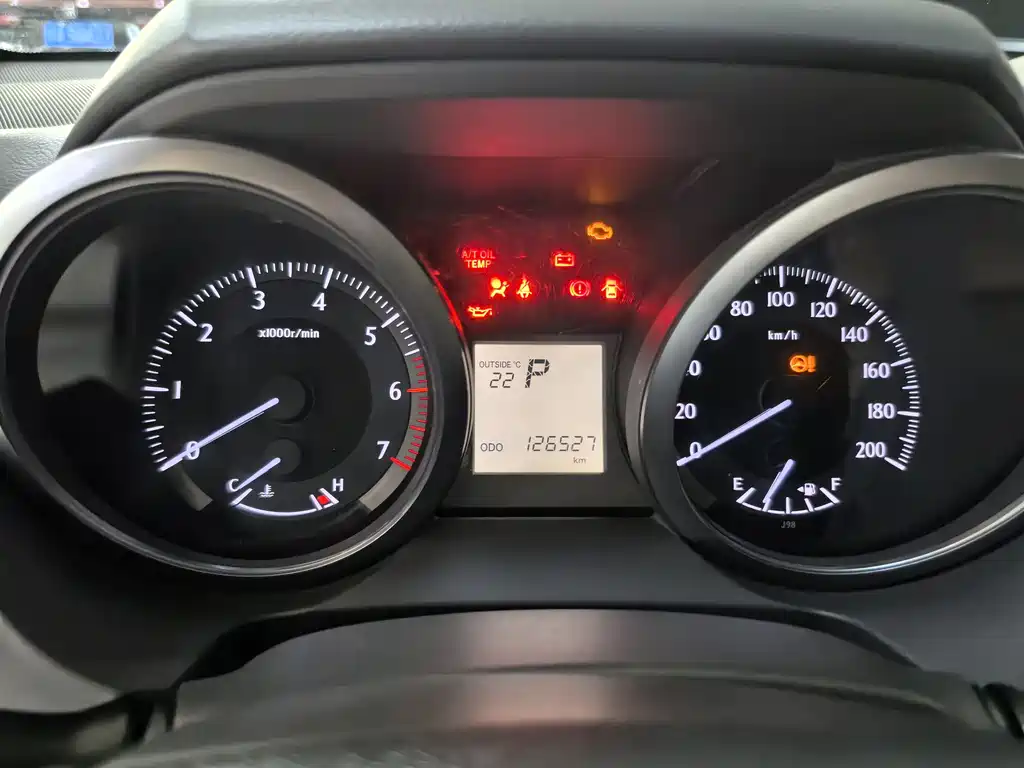 Toyota Prado 2014 — фото 10