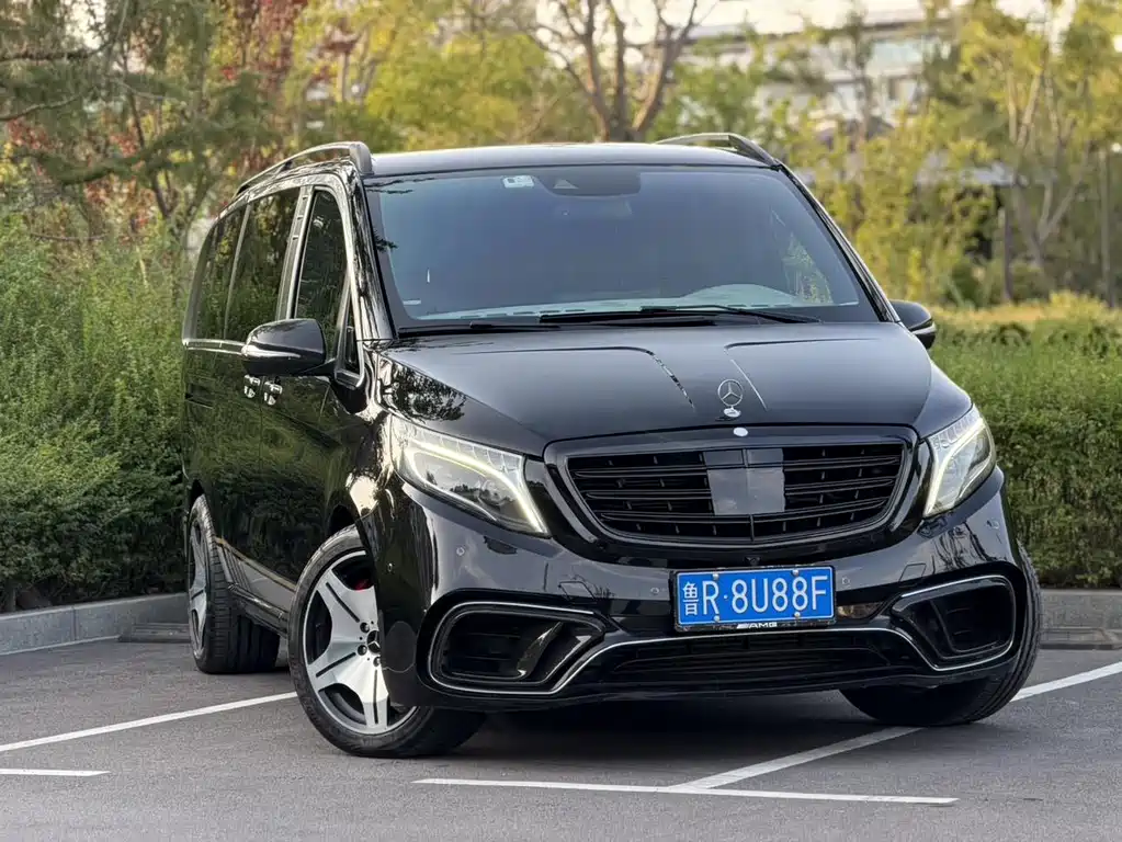 Mercedes-Benz V-Class 2021 — фото 3