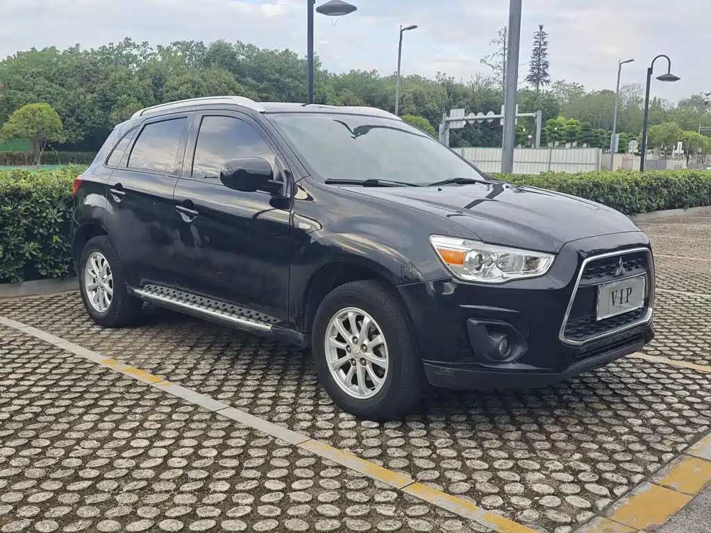 Mitsubishi ASX 2015 — фото 3