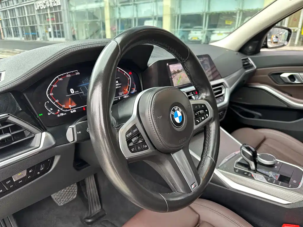 BMW 3 Series 2022 — фото 12