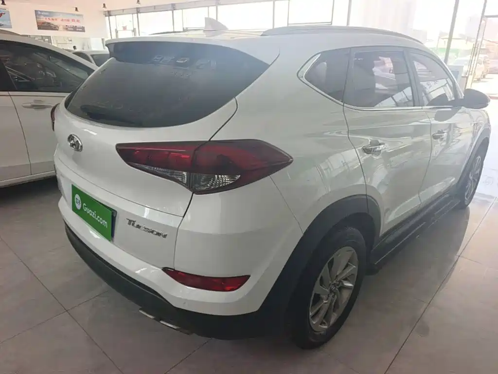 Hyundai Tucson 2016 — фото 7