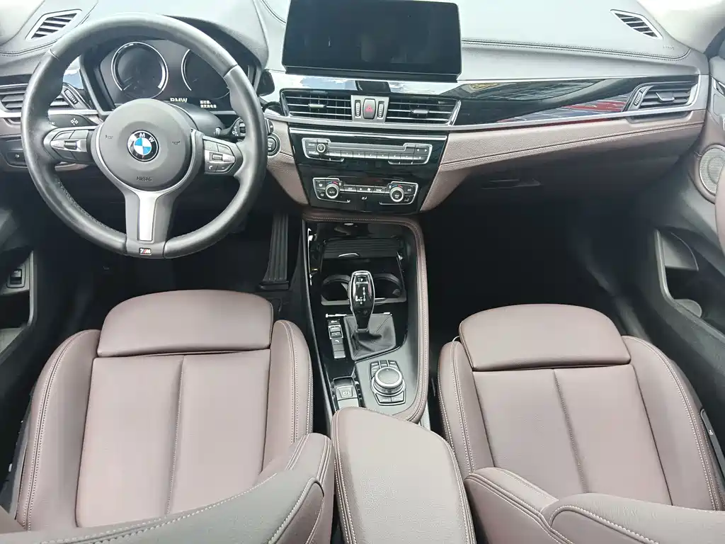 BMW X2 2021 — фото 11