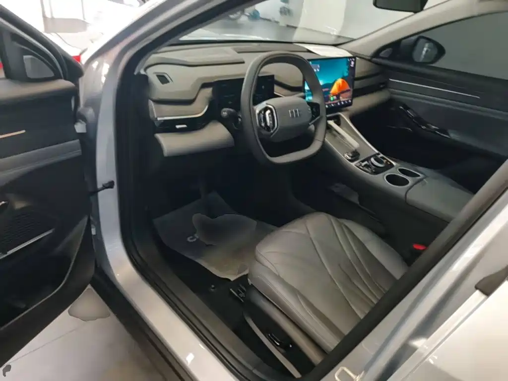 Geely Galaxy L6 2025 — фото 16