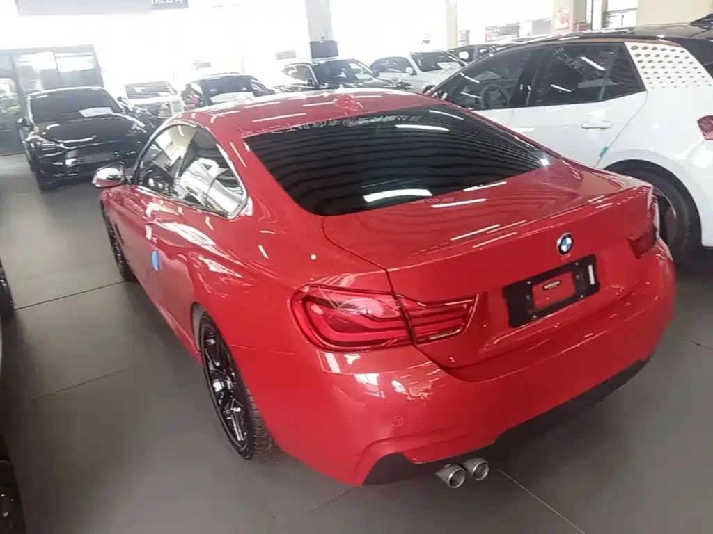 BMW 4 Series 2018 — фото 23