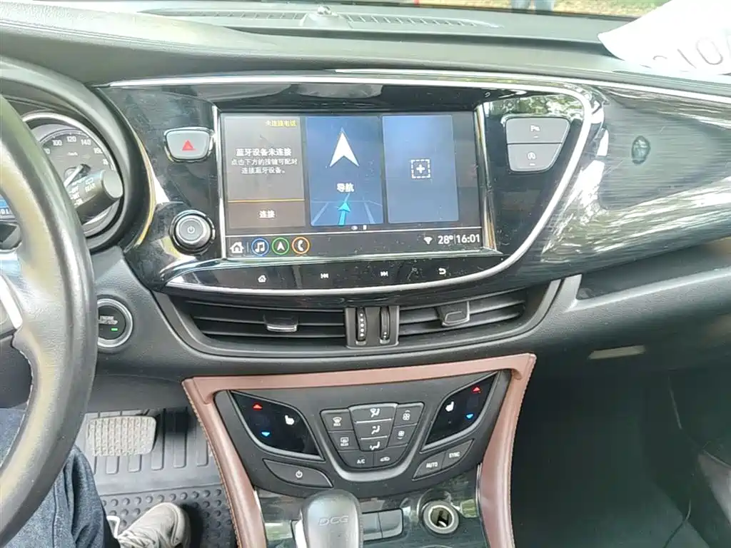 Buick Envision Plus 2022 — фото 13