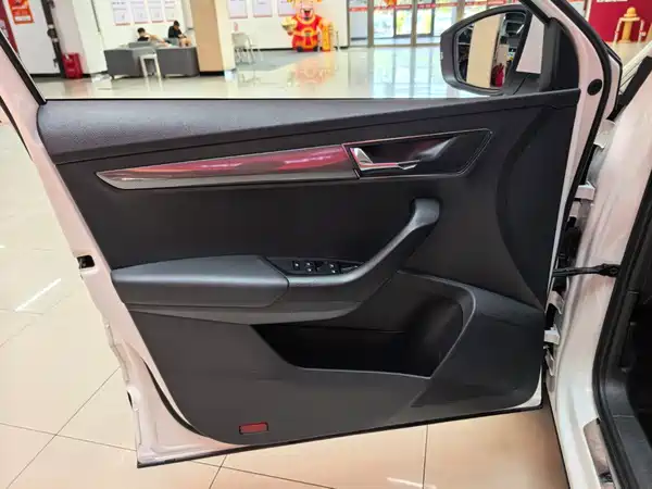 Skoda Karoq 2021