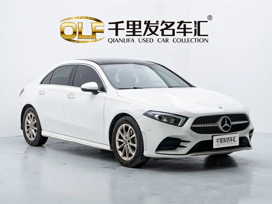 Mercedes-Benz CLS 2014 — фото 3