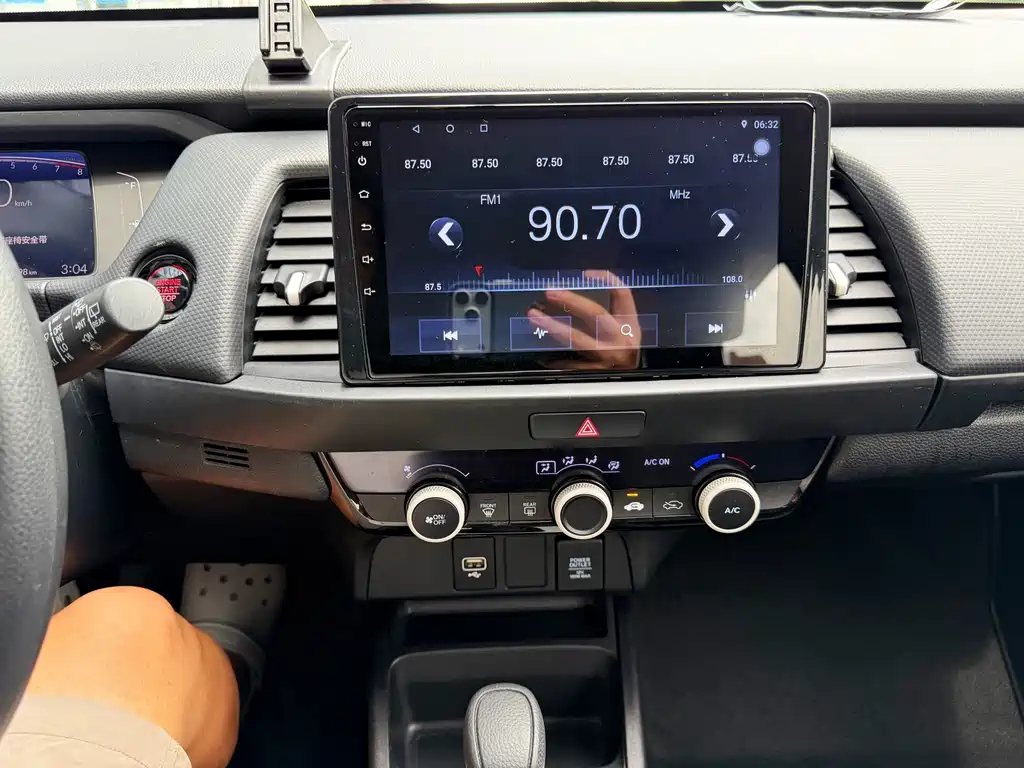 Honda Fit 2021 — фото 17
