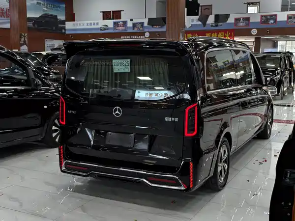 Mercedes-Benz Vito 2025