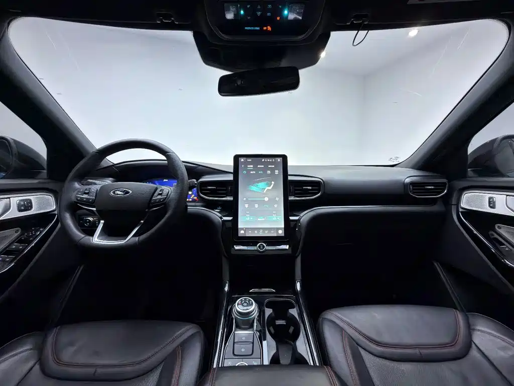 Ford Explorer 2020 — фото 12