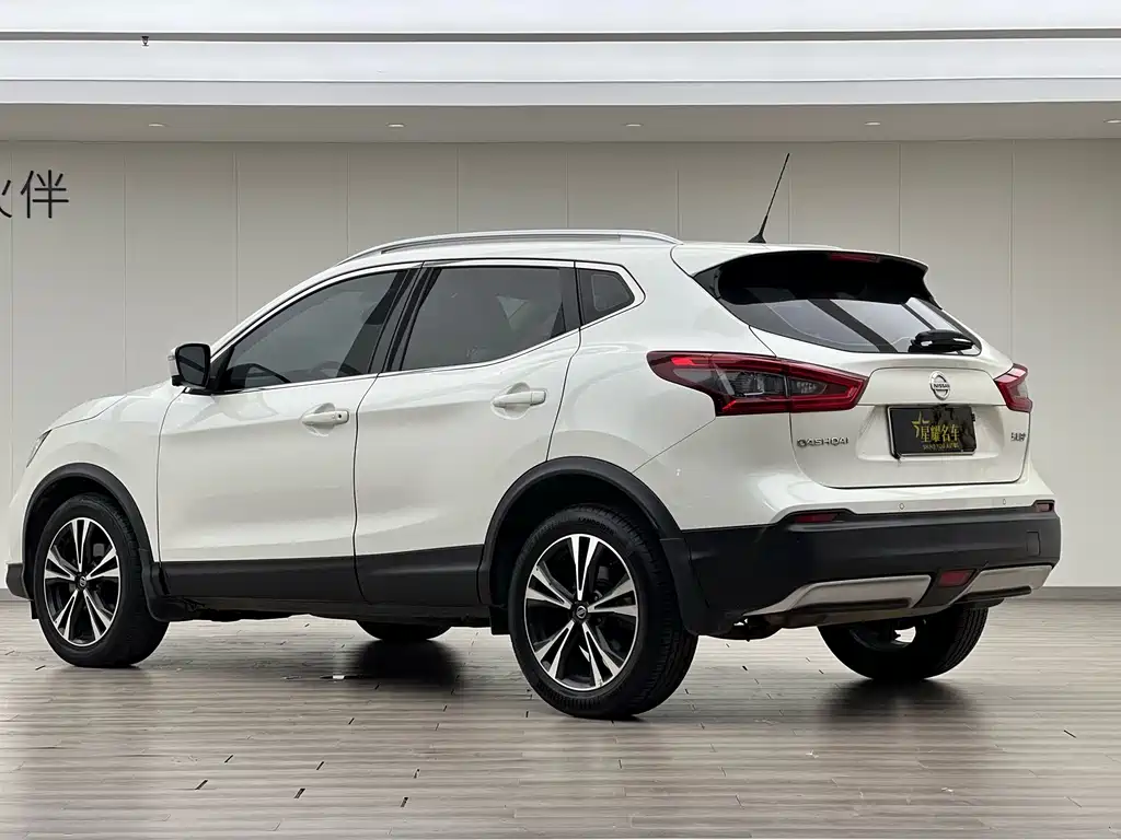 Nissan Qashqai 2021 — фото 6