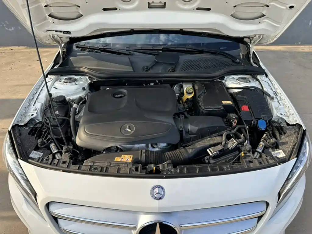 Mercedes-Benz GLA 2016 — фото 10