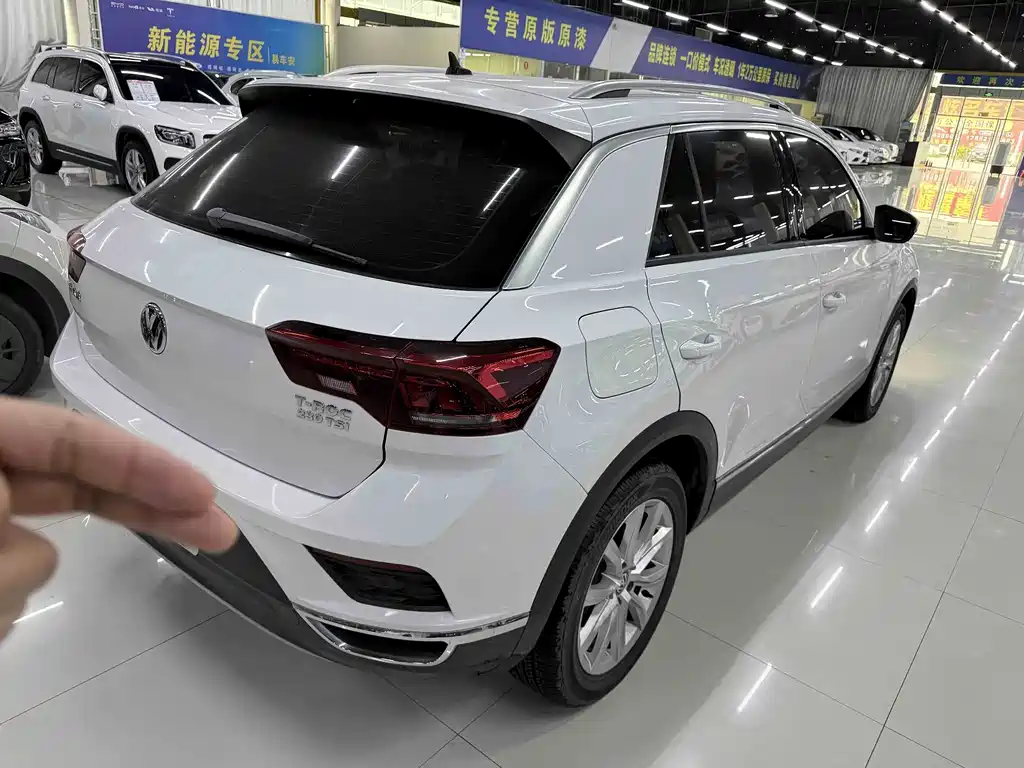 Volkswagen T-Roc 2019