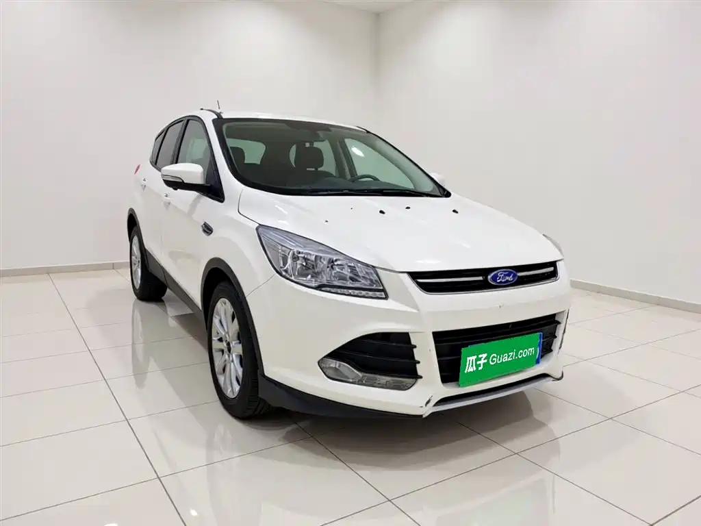 Ford Kuga 2016