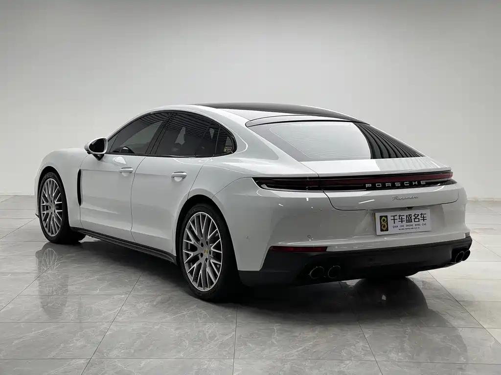 Porsche Panamera 2025 — фото 4