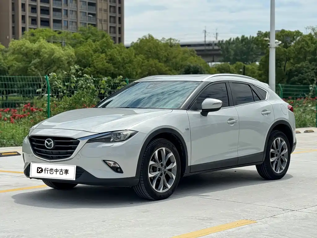 Mazda CX-4 2016 — фото 1