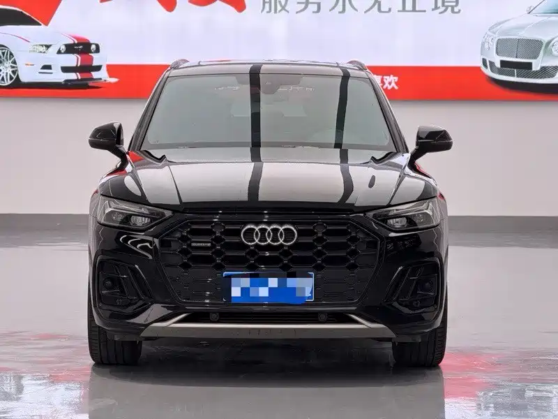 Audi Q5L 2023 — фото 2