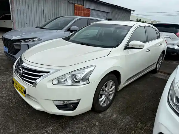 Nissan Teana 2015