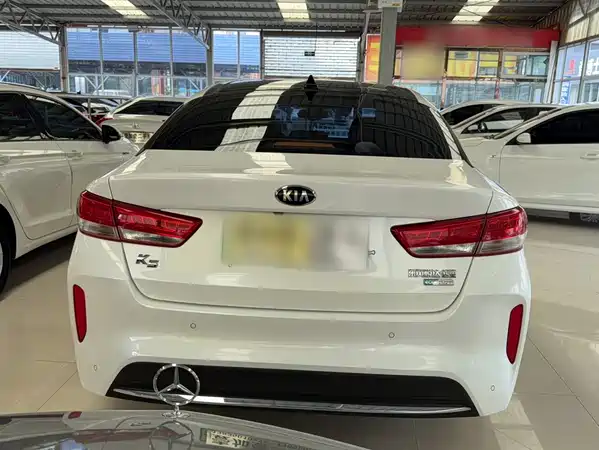 Kia K5 New Energy 2019