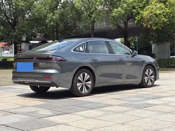 Geely Galaxy A7 EM 2025
