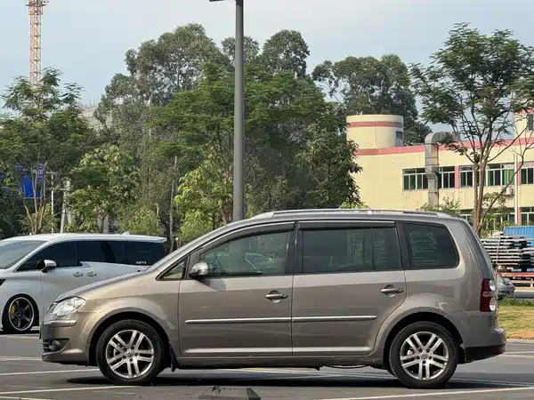 Volkswagen Touran 2008