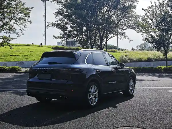 Porsche Cayenne 2019