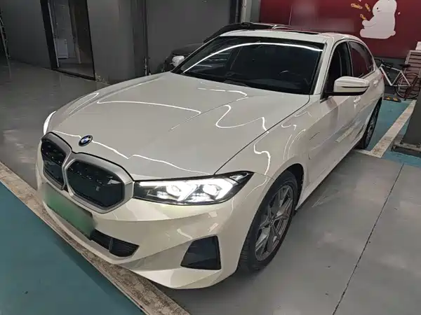 BMW i3 2024