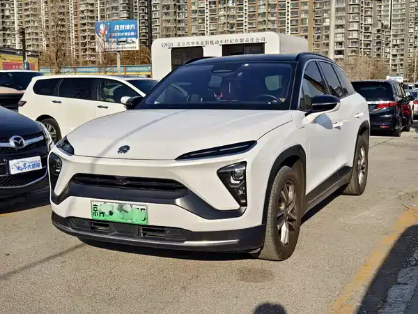 NIO ES6 2021