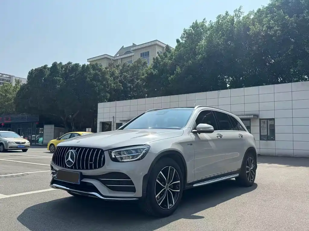 Mercedes-Benz GLC 2020 — фото 1