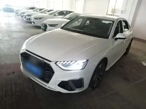 Audi A4L 2024