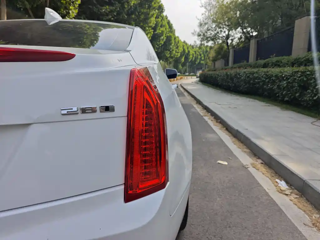 Cadillac ATS-L 2018 — фото 14