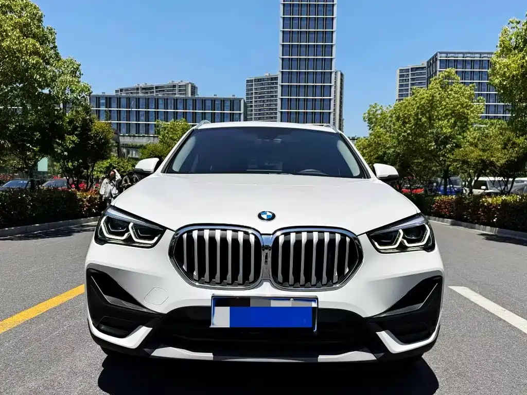 BMW X1 2023 — фото 2
