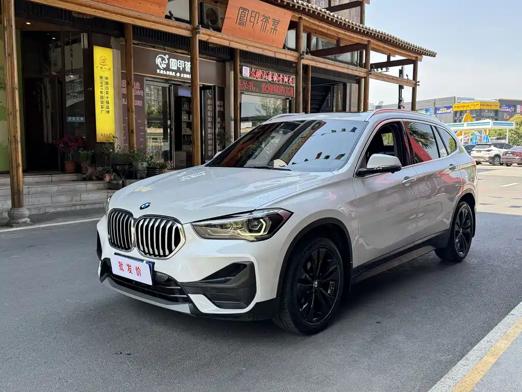 BMW X1 2021 — фото 1