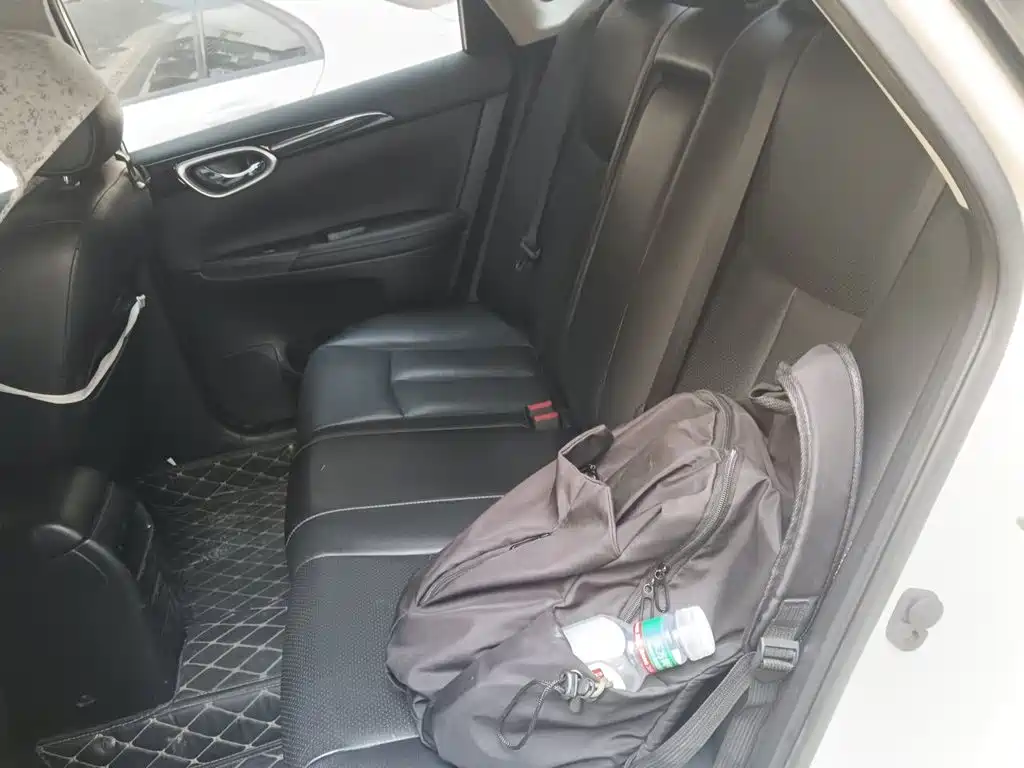 Nissan Sylphy 2019 — фото 15